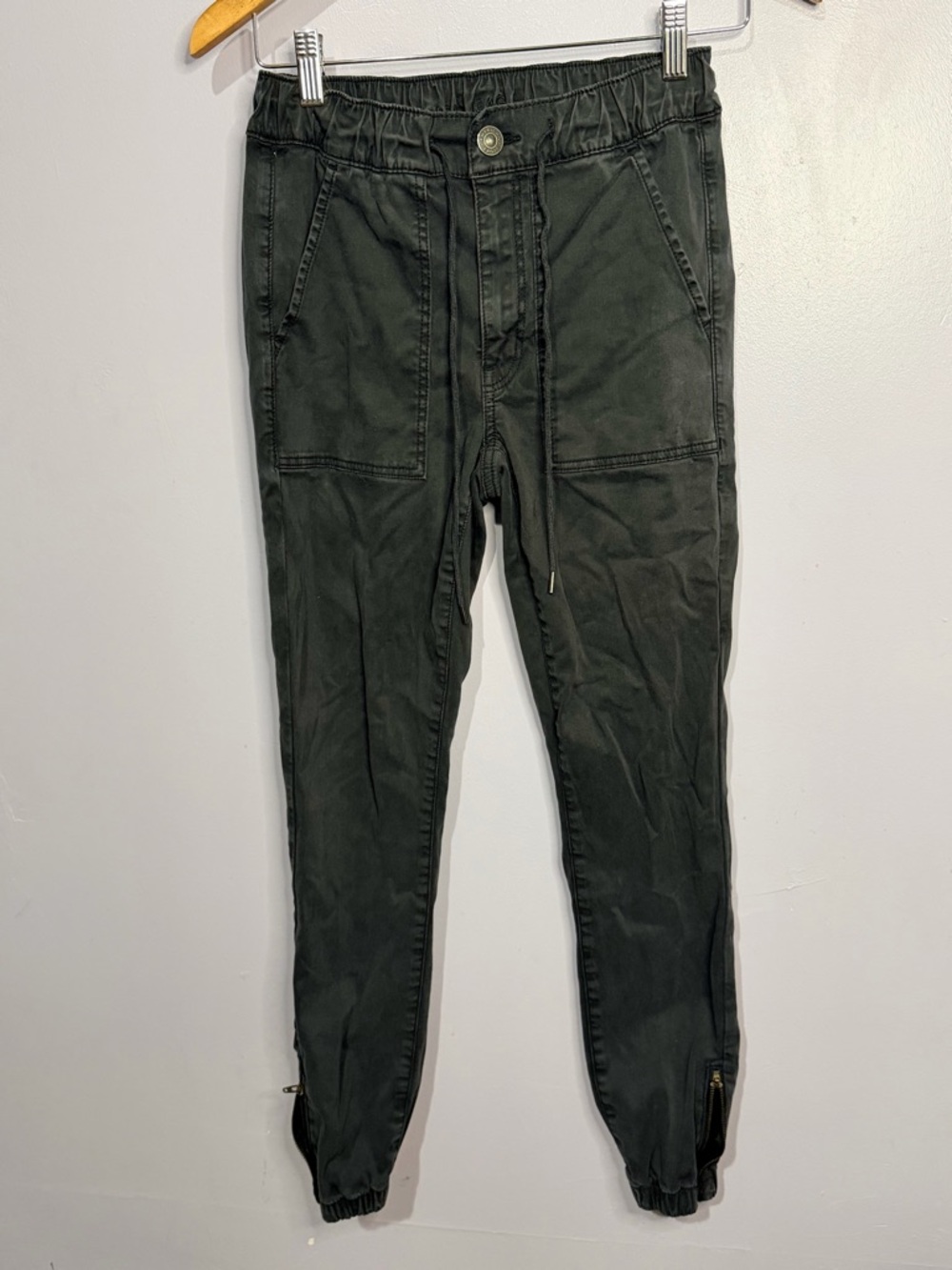 American Eagle Outfitters Black /Dark Grey Jogger Pants